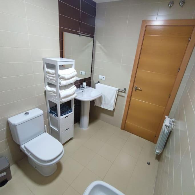 Apartamentos Motilla Del Azuer 代米厄尔 外观 照片