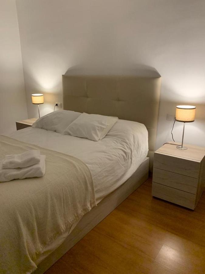Apartamentos Motilla Del Azuer 代米厄尔 外观 照片